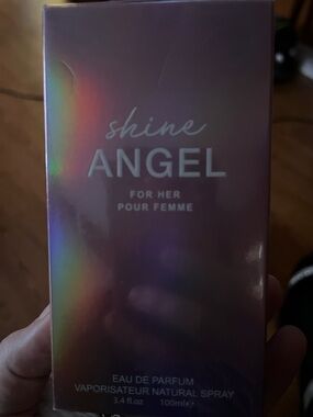Pink Sugary Vanilla Cotton Candy!! So pretty- Shine Angel Eau de Parfum for Her